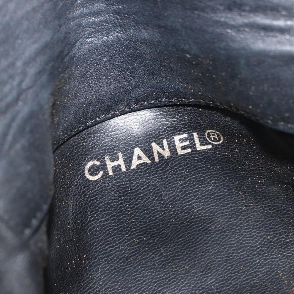 Chanel Lambskin CC Logo Chain Waist Bag Black - Picture 2 of 12